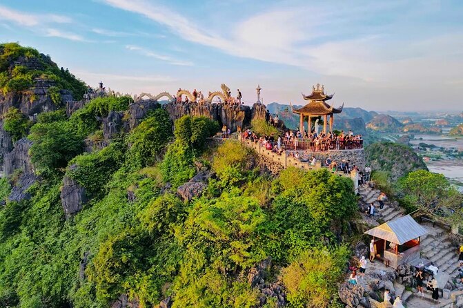 Ninh Binh Tour from Hanoi for 6-9 Pax/tour by DCar Limousine - Ninh Binh in one day: why people compare it to Ha Long Bay on land