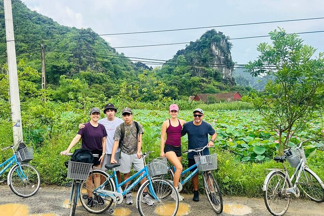 Ninh Binh Tour from Hanoi for 6-9 Pax/tour by DCar Limousine - Mua Caves and the viewpoint climb for the best photo angle