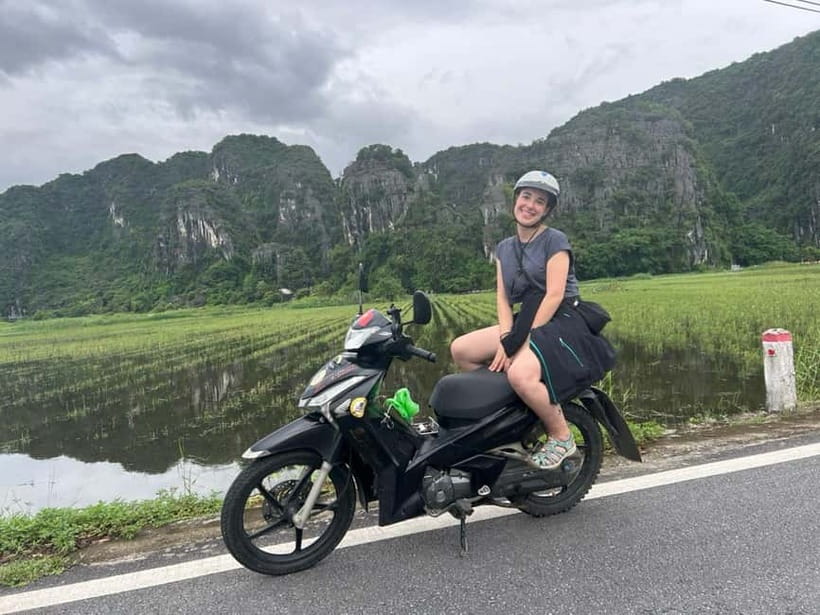 Ninh Binh: Trang An Boat Ride, Bich Dong & Mua Cave Sunset - Mua Cave (Hang Múa) sunset viewpoint: 500 steps to the dragon statue