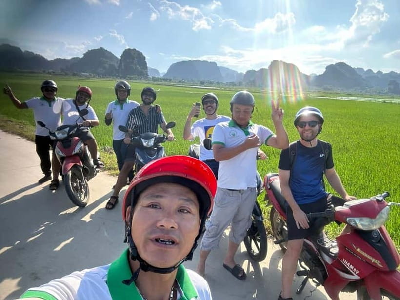 Ninh Binh: Trang An Boat Ride, Bich Dong & Mua Cave Sunset - What to bring and what to wear for comfort