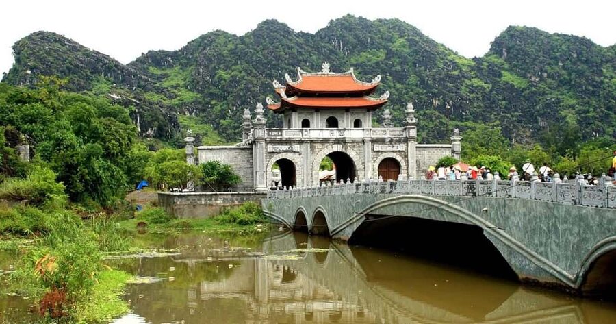 Ninh Binh: Trang An Boat Ride, Hoa Lu & Mua Cave Sunset - A Tight 8 Hours: How The Hoa Lu, Trang An, Mua Cave Loop Works