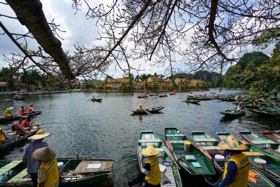 Ninh Binh Trip Visit Hoa Lu Capital -Tam Coc-Biking-Mua Cave - Guide quality and the kind of day you’ll end up having