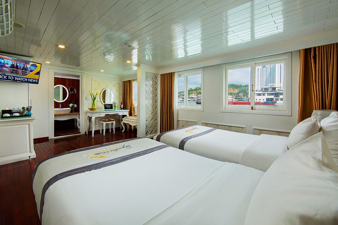 (Official) Signature Royal Cruise - 03 days 02 nights program - Day 1: Vung Vieng kayaking, free sauna time, and a full evening program