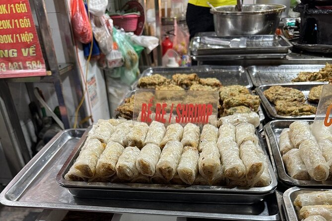 Old Quarter Hanoi Street Foods and Heritage Road Tour by Walking - Stop 3: Dong Xuan Market and How Thang Long Markets Evolved
