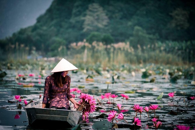 Perfume Pagoda Full-Day Guided Tour from Hanoi - All Inclusive - The Rowboat Ride: Your First Taste of a Different Vietnam