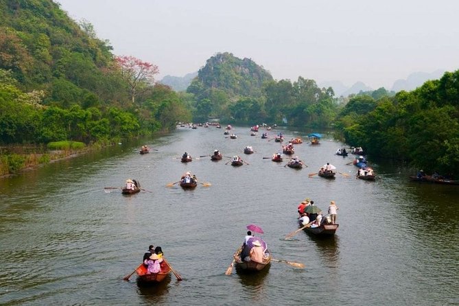 Perfume Pagoda Full Day With Boat Trip - Entering the pagoda complex: what Den Trinh and Thien Tru actually mean for you