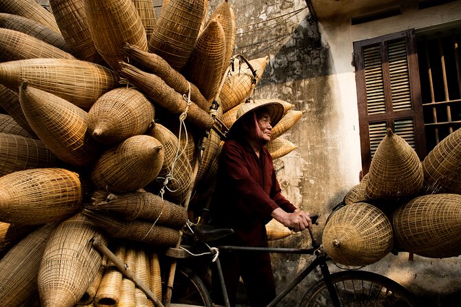 Photo Tour to Capture The Vanishing Craft of Making Fish Traps - How the local escorted photographer improves your shots