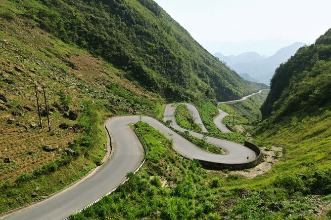 Private Ha Giang Loop Tour From Hanoi - 3 Day Motorbike Adventure - Day 1: Quan Ba Heaven Gate to Dong Van, plus the French Fortress viewpoint