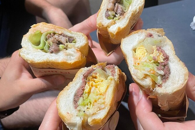 Private Hanoi Food Tour with Train Street and Local Delights - Train Street on Duờng Tau: 30 minutes that feel like a story
