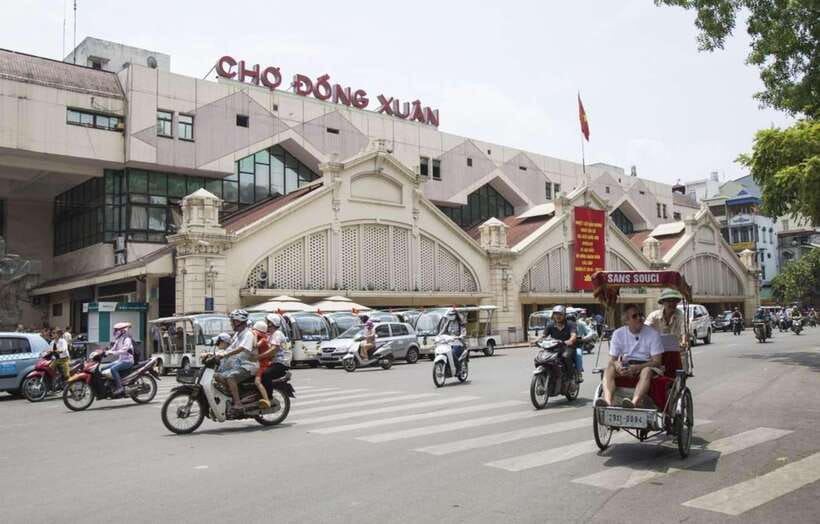 Private Hanoi Walking Tour with visit Train Street - How the Old Quarter walking route stays practical in 3 hours