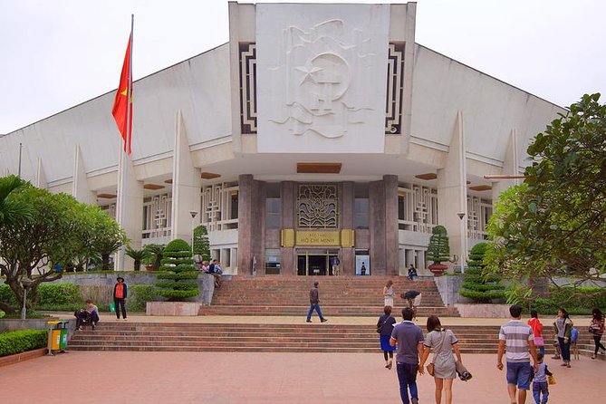 (Private) Hanoi War Sites Tour - Timing: Morning vs Afternoon and Monday Closures