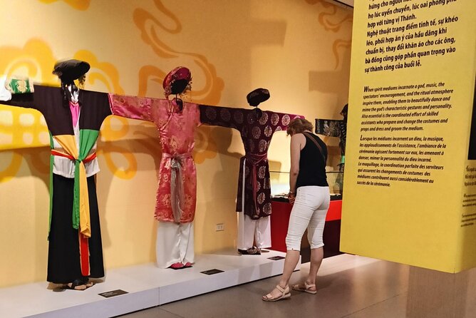 (Private) MUSEUM TOUR in HANOI - Ho Chi Minh Museum area and the Mausoleum Complex: where the story starts