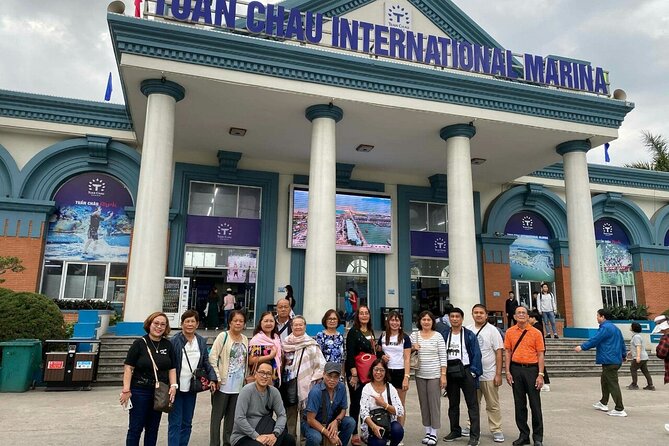 PRIVATE TOUR HALONG BAY ONE DAY with Cave, Kayaking, Bamboo Boat - Seafood lunch on board, plus what to do about dietary needs