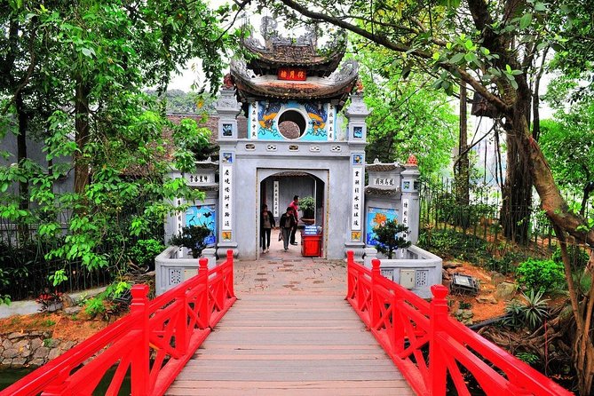 Private Tour: Hanoi City Tour Including Water Puppet Show and Cyclo Ride - A full-day Hanoi plan that actually makes sense