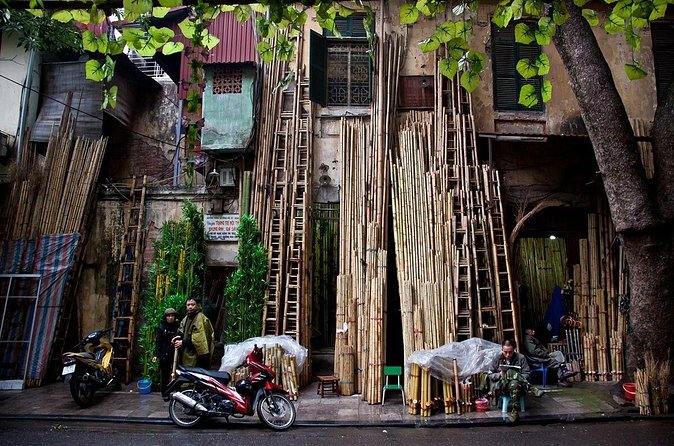 Private Tour: Hanoi City Tour Including Water Puppet Show and Cyclo Ride - Vietnam Museum of Ethnology: the best “brain break” on a political day