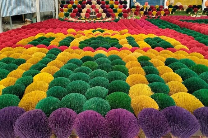 Private Tour Incense Village, Hat village & Train Street Coffee - Getting from the Opera House, and staying comfortable