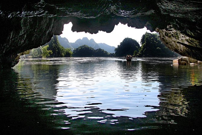 [Private] Trang An Boat Ride and Hoa Lu Temples - Day tour - Key things that make this tour work well