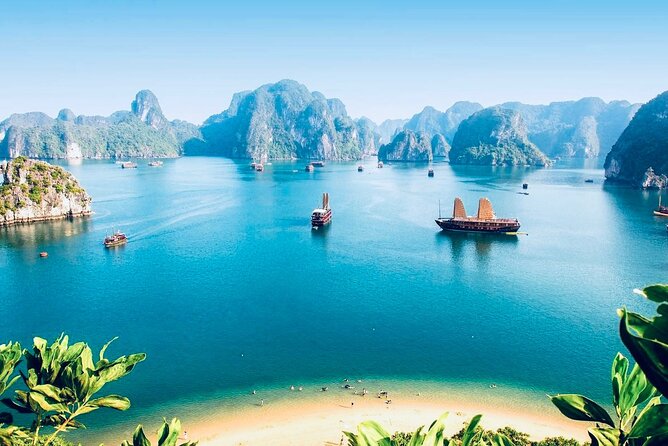 Private Transfer One Way From HANOI > HALONG - Price and value: $70 for up to 3 people