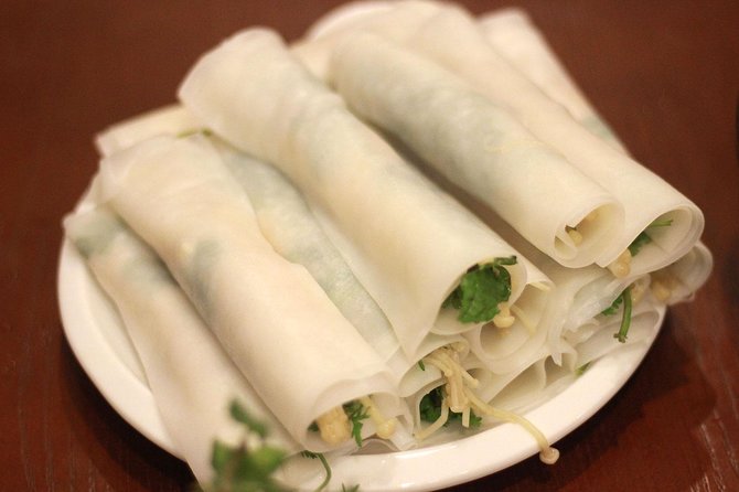 Private Vietnamese Cooking Class in Hanoi with a Local - Meeting Up and the 3-Hour Flow You Should Expect