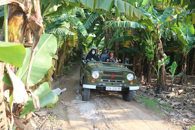 Red River Delta Countryside+ Rural Villages, rice Paddies fields - Food and coffee included: how the meal breaks make the tour easier