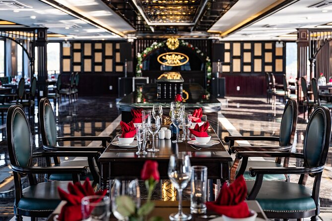 RITA CRUISE - LUXURY 5 STAR CRUISE in HALONG BAY from HANOI - Your cabin on Rita Cruise: the balcony and bathtub shower feel like the point