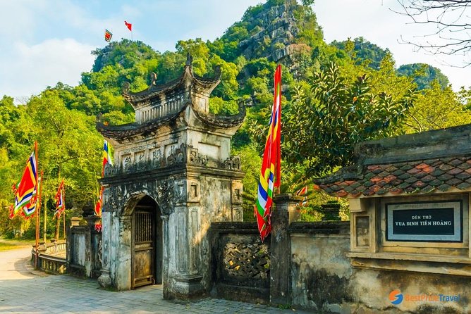 Round-Trip Hanoi to Ninh Binh Private Vehicle Charter - Route Flexibility, Stops, and What You Lose vs a Tour