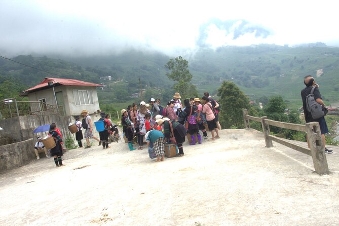 Sa Pa Full Day Trekking Tour - Lao Chai: Ethnic Village Stop and Hoang Lien Son Views