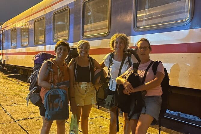 Sa Pa Trekking 2 Days 3 Nights Homestay by Night Train - Sapa homestay rhythm: daily life starts early
