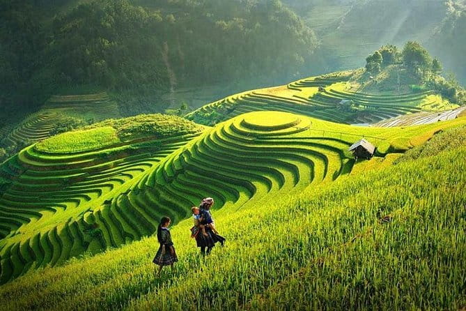 Sa Pa Trekking 2 Days 3 Nights Homestay by Night Train - Fitness level and weather: the two big planning factors