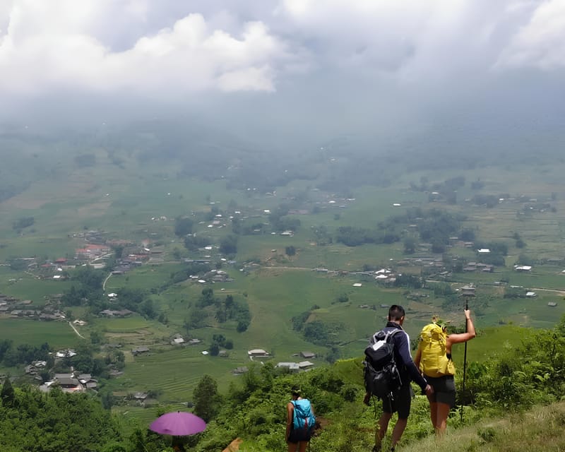 Sapa 1 Day Long Trek: Trek to Hau Thao and Sa Seng Villages - Hau Thao Village in the afternoon: farming seasons and house-building talk