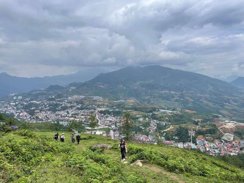 Sapa: 1-Day Trek to Mountain, Local Villages & Rice Terraces - The High Trail: Forest Footpaths, Bamboo Sections, and Sea of Clouds