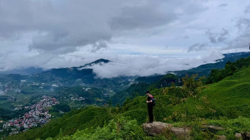 Sapa 2-Day Trekking Tour – Explore Villages & Scenic Trails - Overnight homestay: meals, stories, and what comfort looks like here