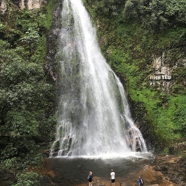 SaPa: 2-Day Villages,Rice Fields, Love Waterfall Hiking Tour - Day 1: Sapa to Suoi Ho, Giang Cha, and a Ta Phin plateau view