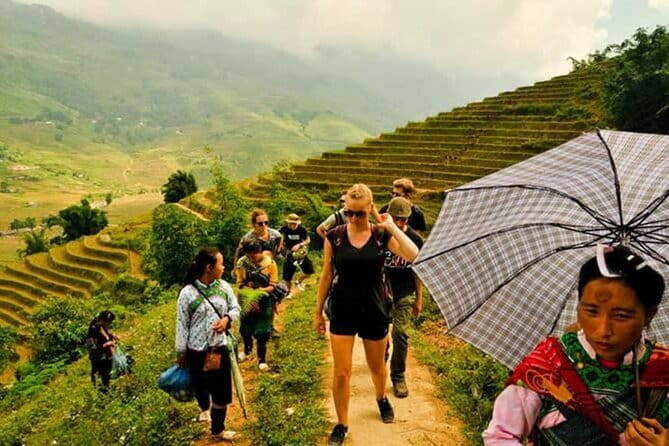 Sapa 2 Days 1 Night Overnight at Homestay Ta Van Village - Sapa and Ta Van village in a tight 2-day format
