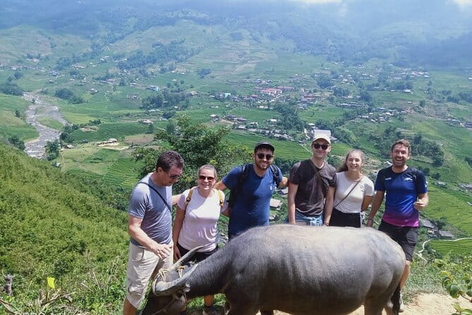 Sapa 2 Days 1 Night Overnight at Homestay Ta Van Village - Sapa arrival and lunch with ethnic village life in the background