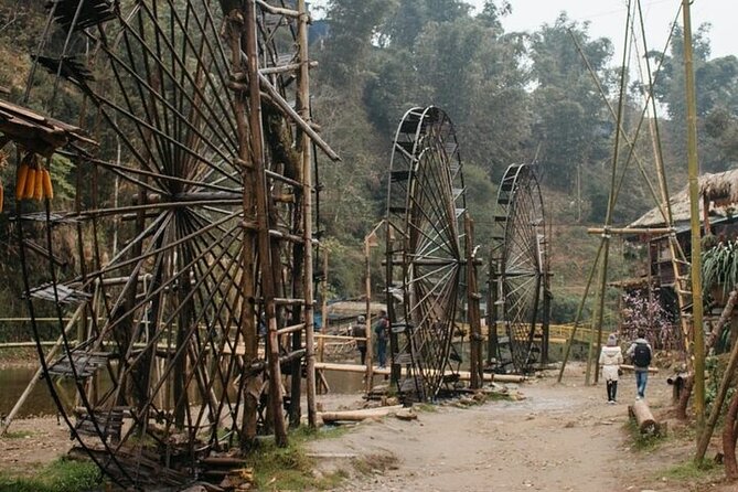 Sapa 2 Days 1 Night with Host Family (Free Motorbike) - Hanoi pickup and the sleeper bus feel: the start matters