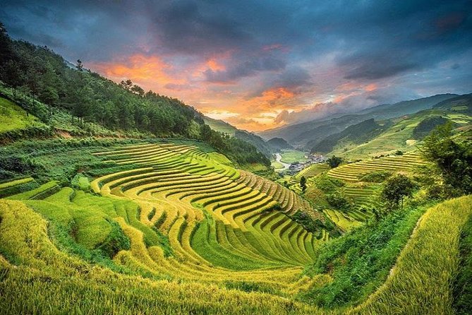 Sapa 3 Days 2 Nights Bac Ha Market From Ha Noi - Cat Cat village near Fansipan, a gentle intro to village life