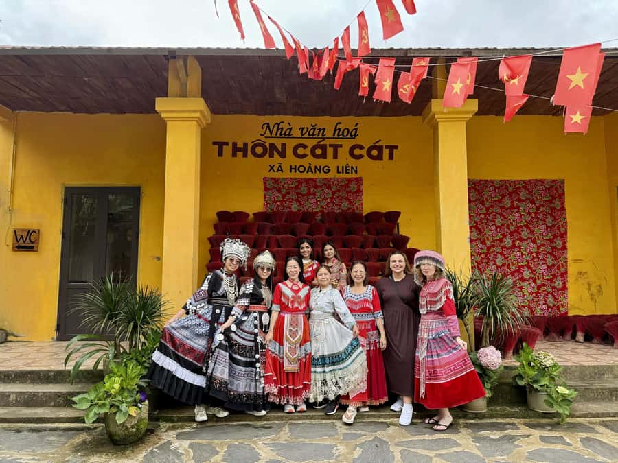 Sapa: Cat Cat Village, Moana, Alpine Coaster, Fansipan Cable - Option 1 in Plain Terms: Cat Cat Village and Moana in About 4 Hours