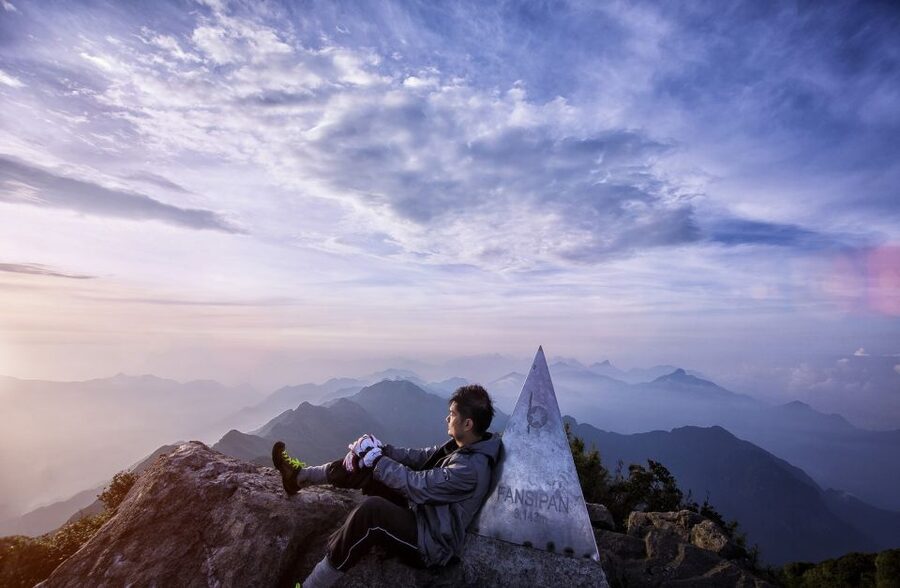 Sapa: Epic 1-Day Trek to Fansipan Mountain Peak - What the Guide and Small Group Feel Like in Practice