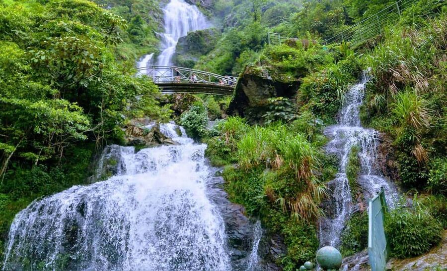 Sapa: Glass Bridge and Silver Waterfall Small Group Tour - Getting around: transport from Sapa and smooth timing