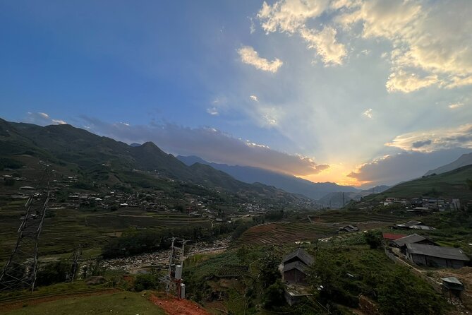 Sapa Half-Day Motorbike Tour: Villages & Rice Fields - What you get by motorbike vs a longer trek