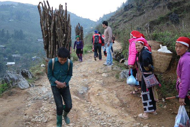 Sapa Motorbike Tour 2 Days 1 Night Off The Beaten Track - Getting ready: meeting point, timing, and how the day starts