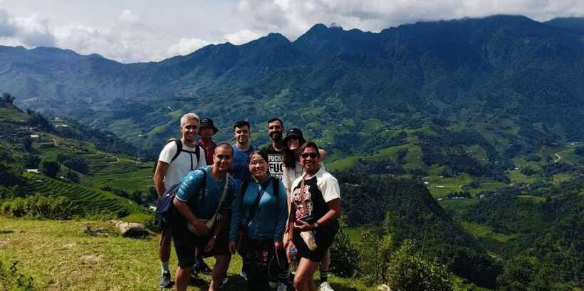 Sapa: Muong Hoa Mountain Views and Villages Trek with Lunch - Lunch at a local family restaurant: included, and actually integrated