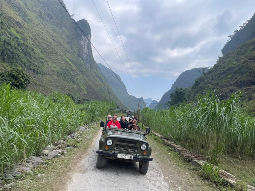 Sapa Open Air Jeep Half Days Off the Beaten Track, Backroad - Ta Phin stop: a guided visit plus time to walk and shoot photos