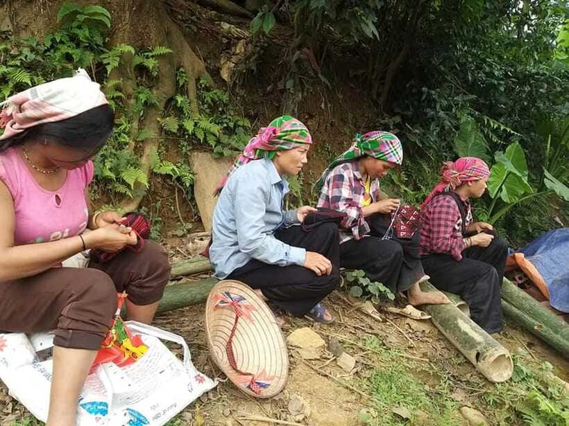 Sapa: Private trek to Muong Hoa Valley - What to bring, what not to bring, and the slippery-season reality