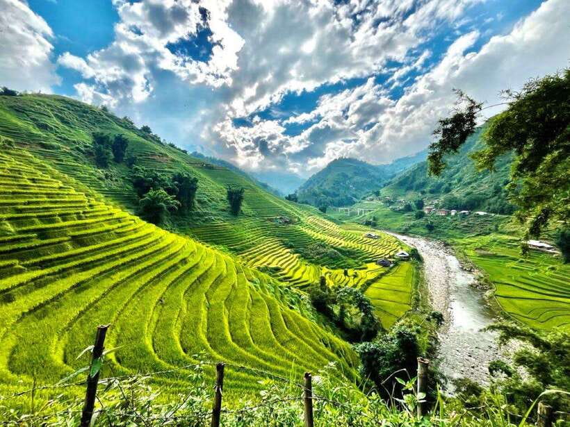 Sapa Trekking Bargains With Local Guide - What to bring (and what to skip) for muddy Sapa village walking