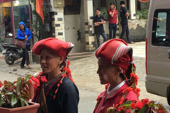 Sapa Trekking Tour by Night Train from Hanoi 3 Nights - 2 days - Hotel in Central Sapa, Charm Hotel Reset