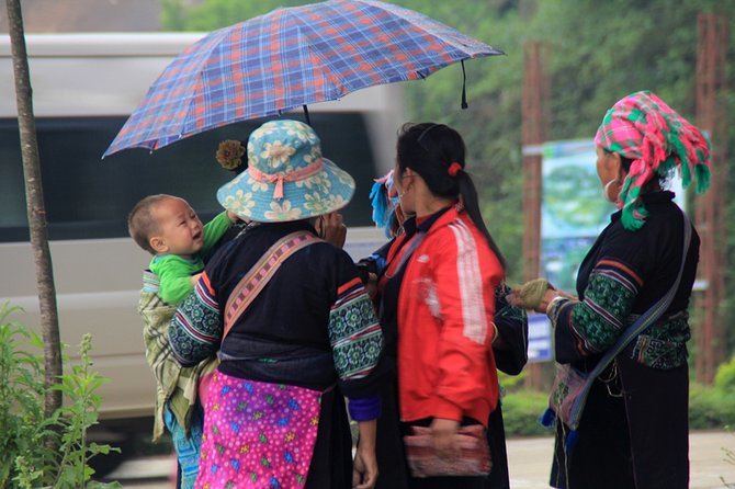 Sapa Villages trekking and homestay 2 Days/ 1 night package tour: best selling - Price check: is $70 really good value for 2 days and 1 night?