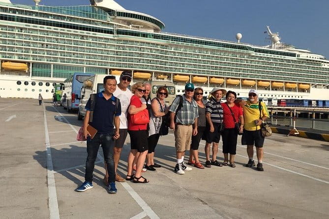 Shore Excursion: Full-day Hanoi City Tour from Halong Port - Ho Chi Minh Mausoleum: Big Meaning, Short Visit