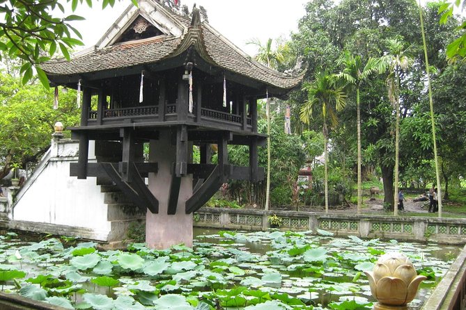 Shore Excursion: The Beauty of Hanoi City from Halong Cruise Port - Ho Chi Minh Mausoleum and One Pillar Pagoda: start with the country’s center